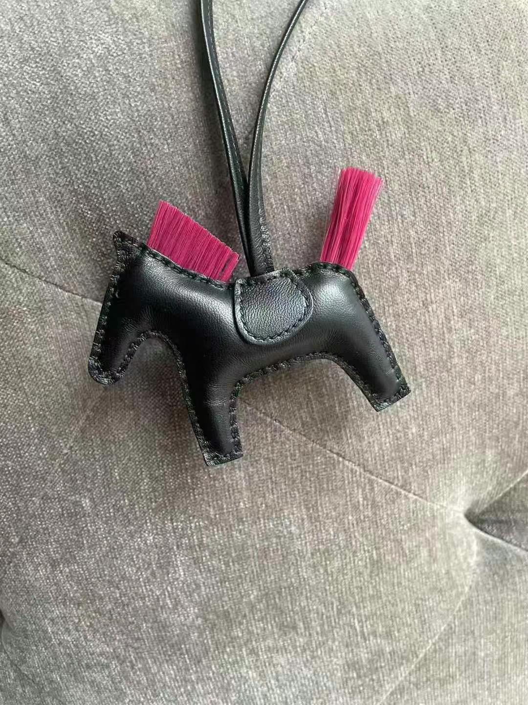 Hermes Rodeo and RodeoPegase a lot of colours and styles to choose from