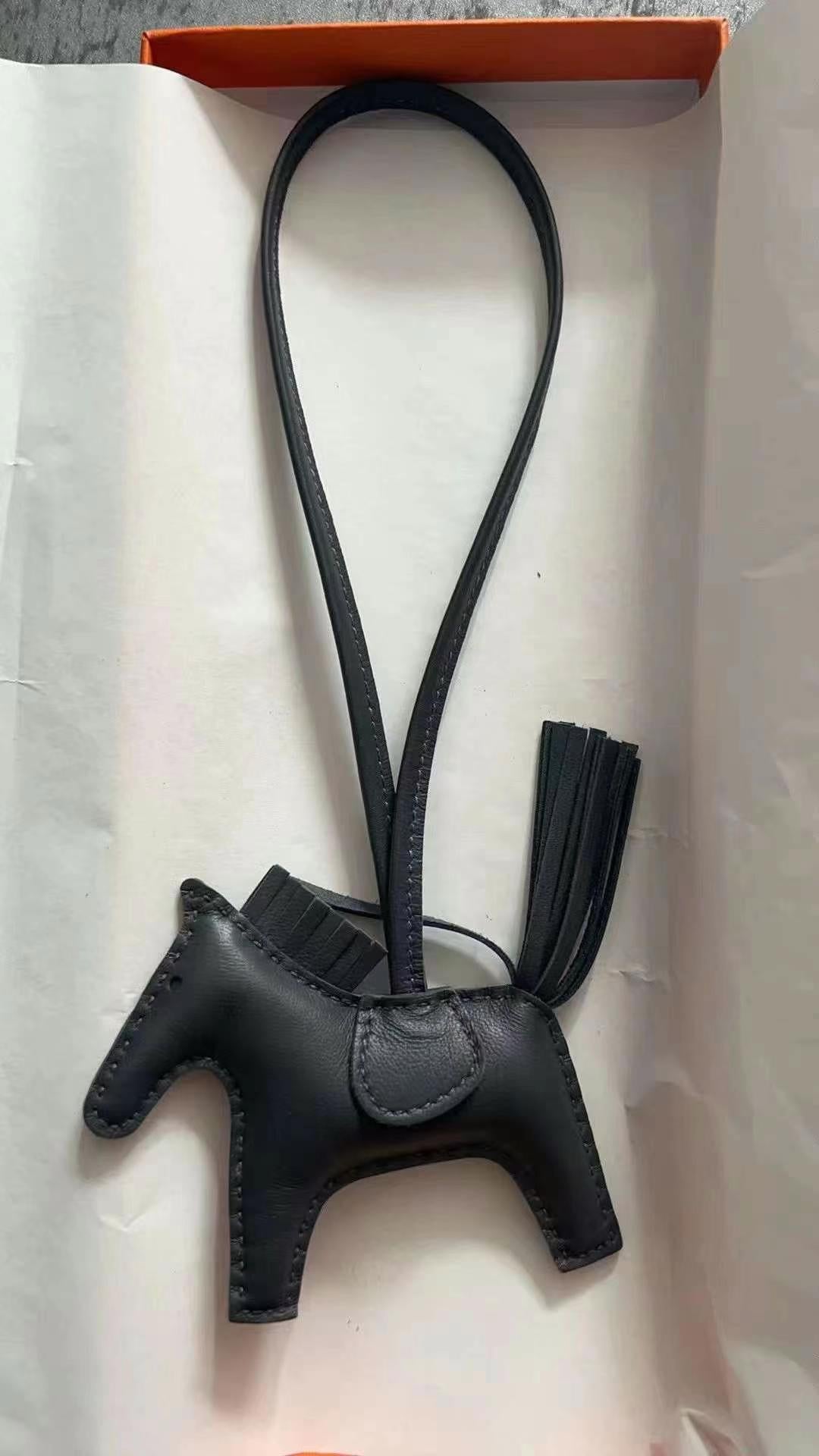 Hermes Rodeo and RodeoPegase a lot of colours and styles to choose from