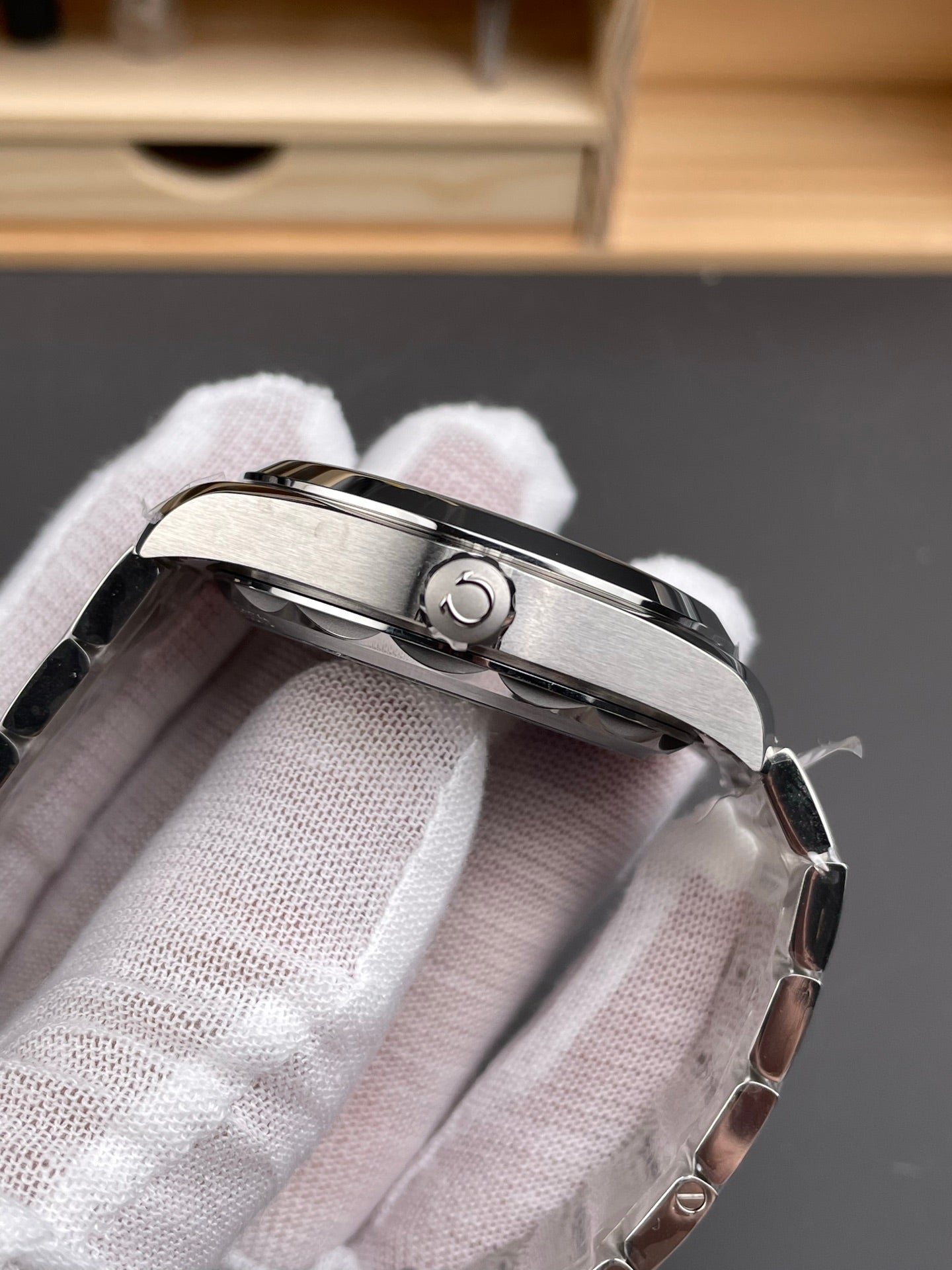 Omega watch 海马150 柚木盘黑/41mm/8900机