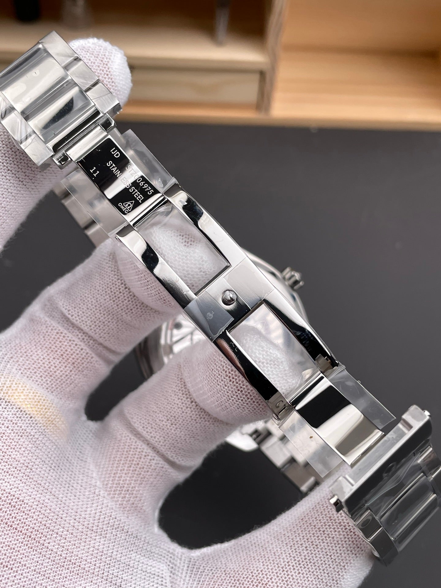 Omega watch 海马150 柚木盘黑/41mm/8900机