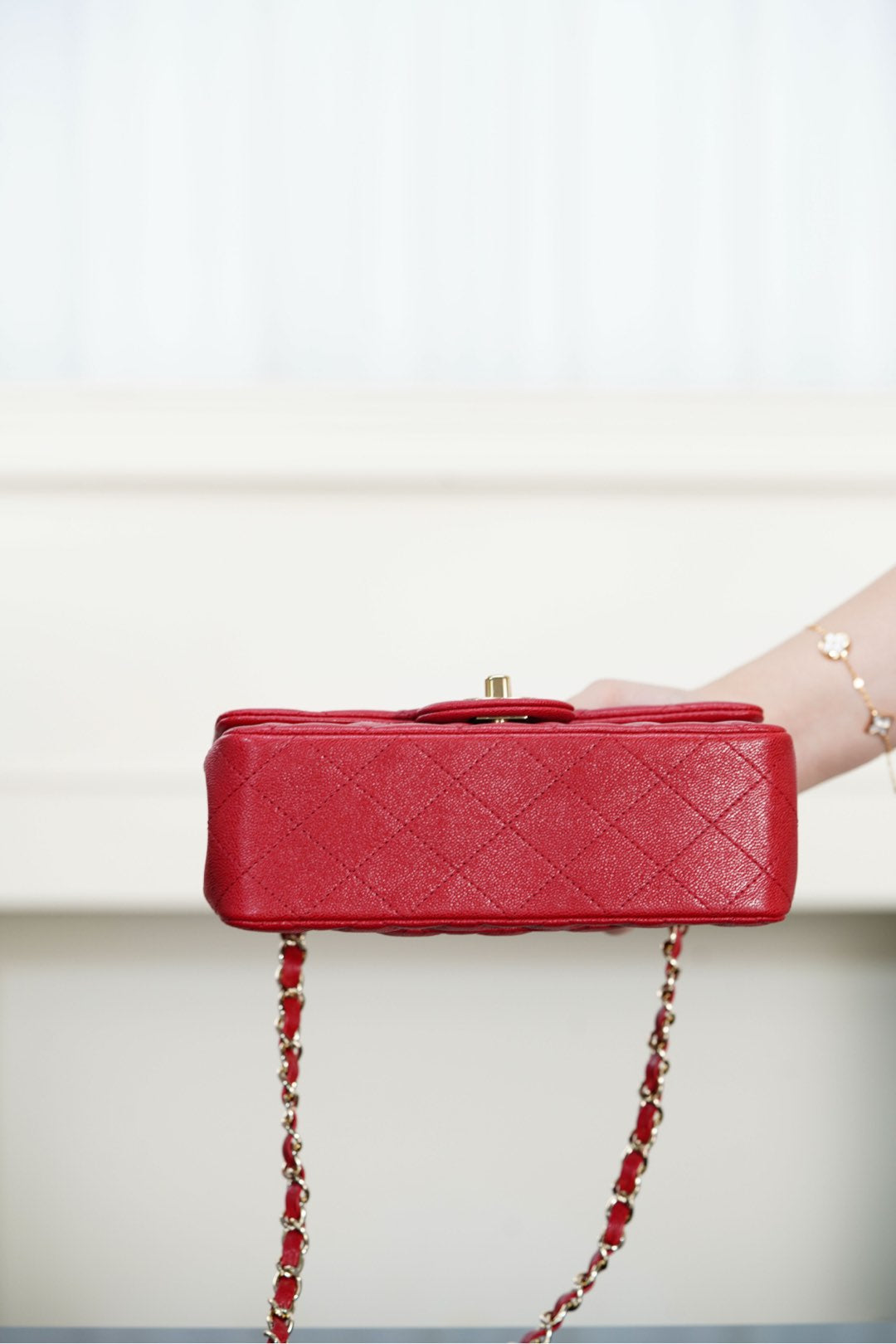 CHANEL 𝐂𝐥𝐚𝐬𝐬𝐢𝐜 𝐅𝐥𝐚𝐩 经典口盖包 𝐦𝐢𝐧𝐢 正品胎牛皮🐂 中国红