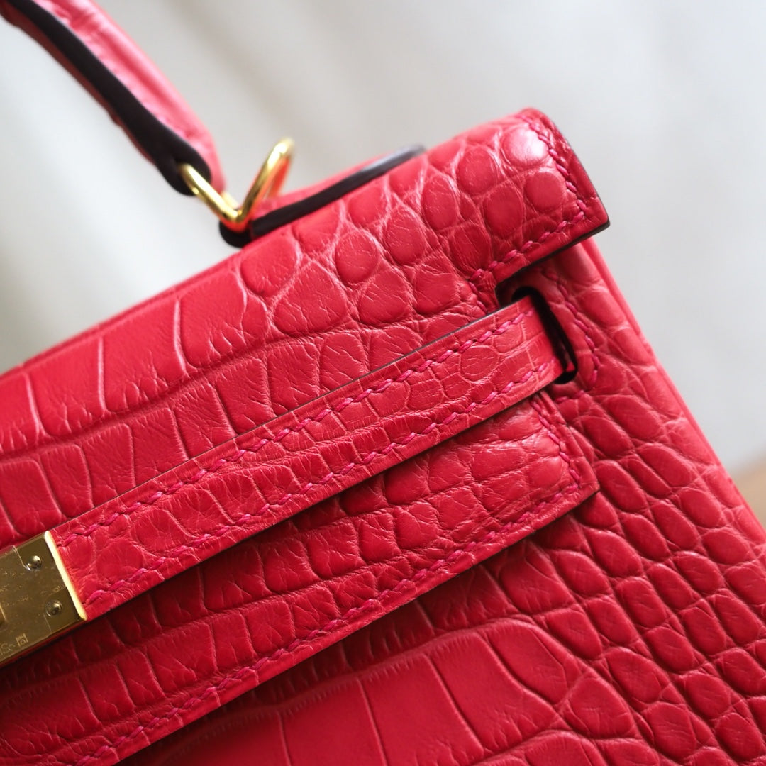 Hermes Kelly 25cm A5/杜鹃红/Bougainvillier Crocodile leather Gold hardware