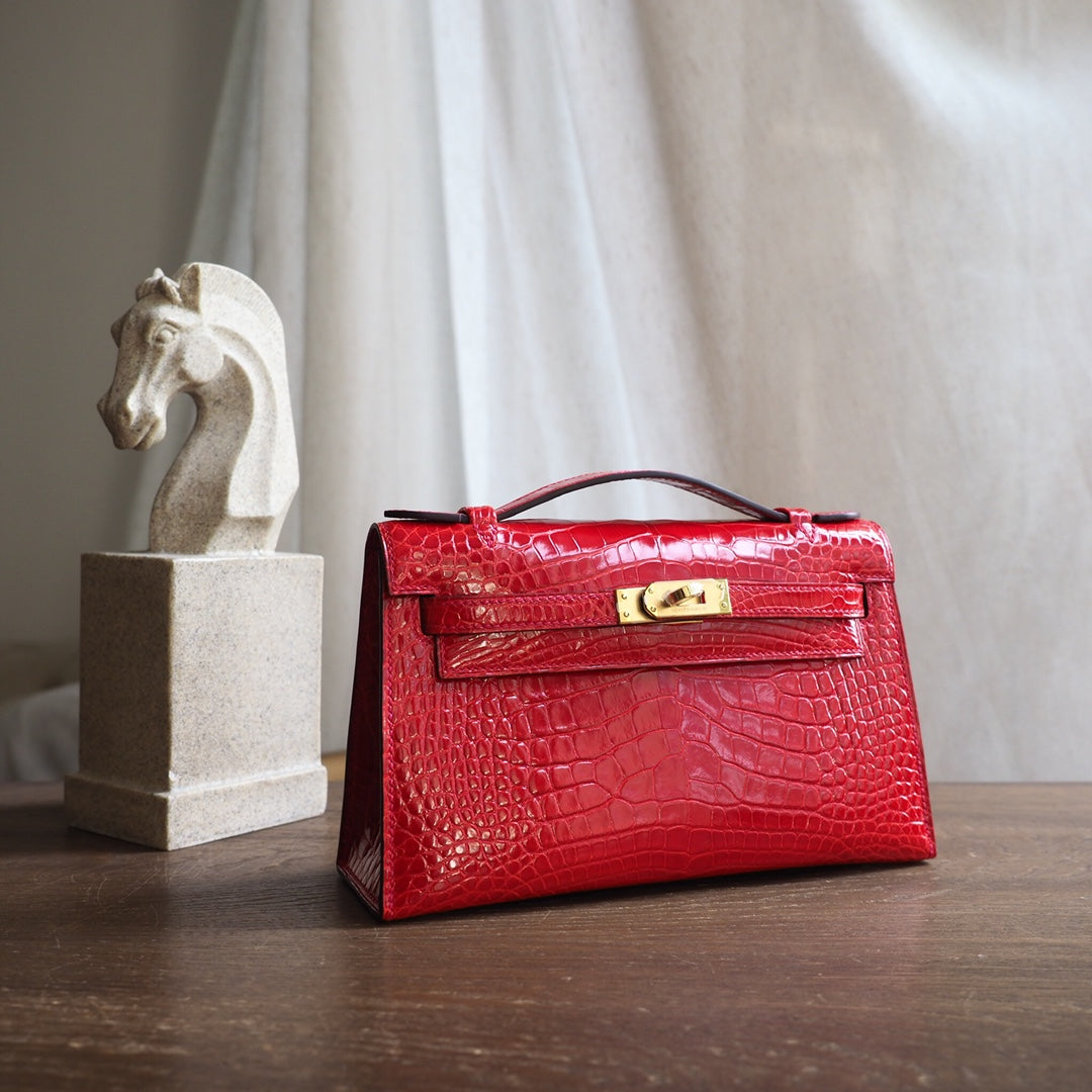 Hermes Mini Kelly 22cm 95/法拉利红/Braise Crocodile leather Gold hardware