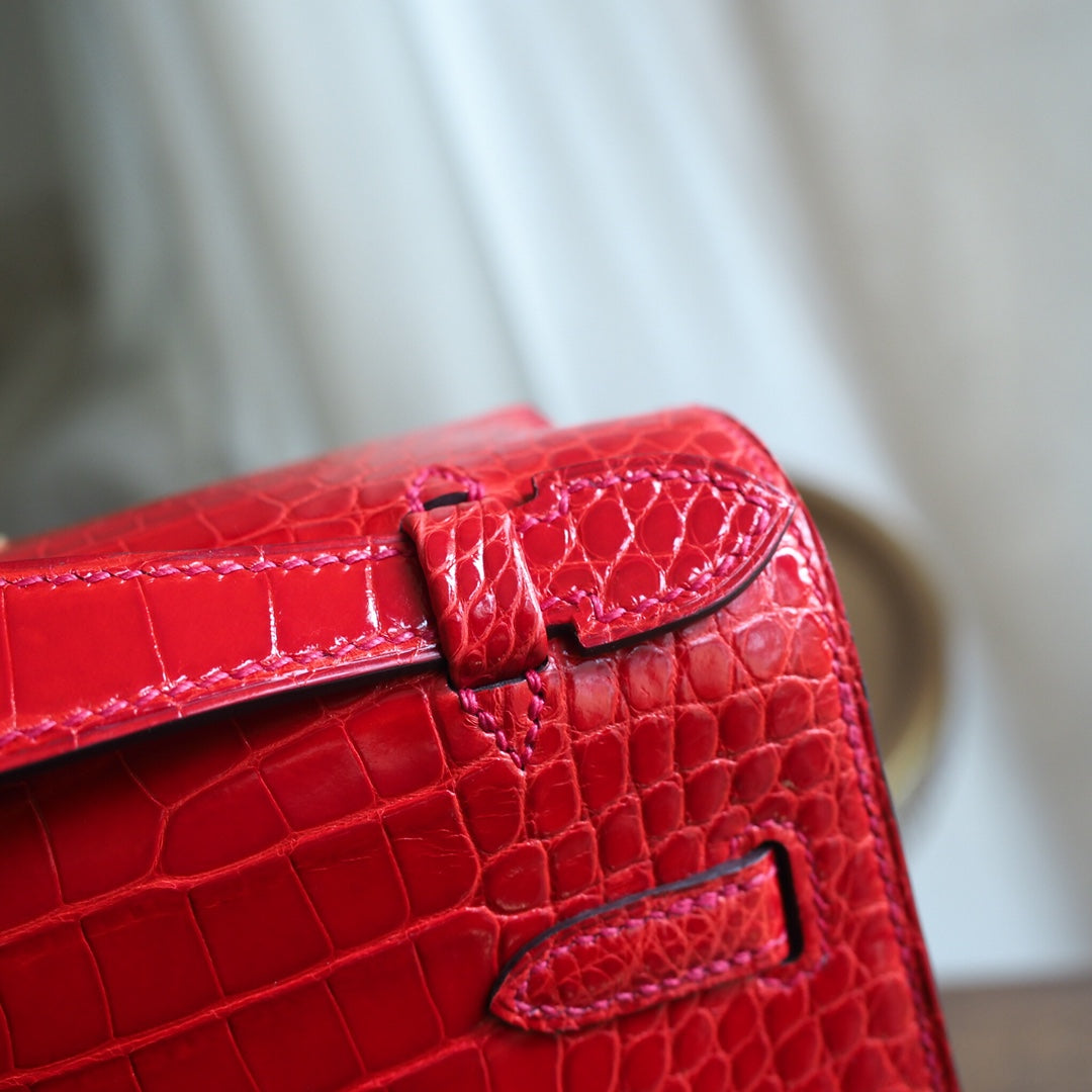 Hermes Mini Kelly 22cm 95/法拉利红/Braise Crocodile leather Gold hardware