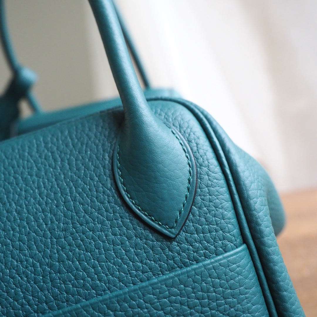 Hermes Lindy 30cm Z6/孔雀绿/Malachite Clemence leather Palladium hardware