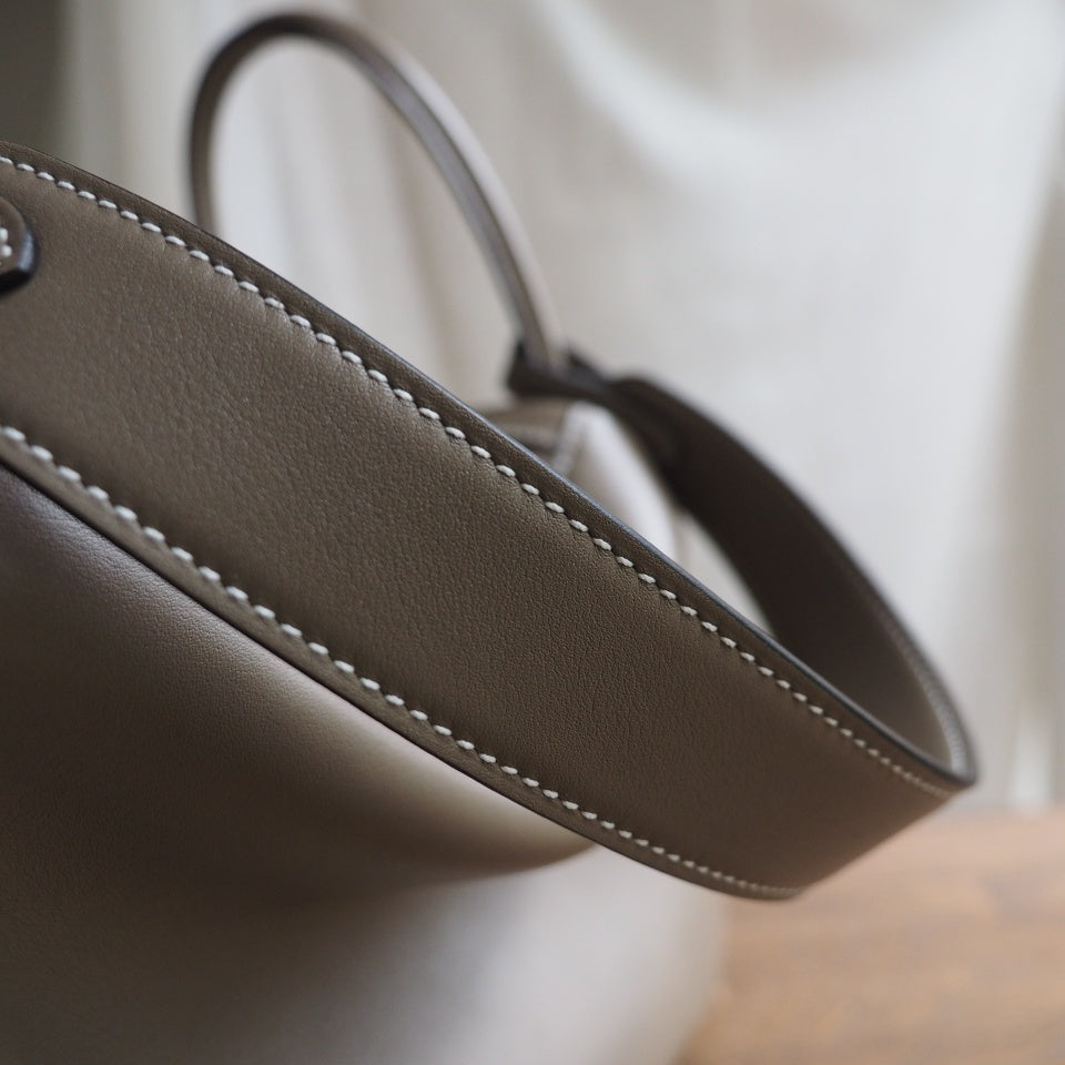 Hermes Lindy 30cm 18/大象灰/EtouPe Swift leather Palladium hardware
