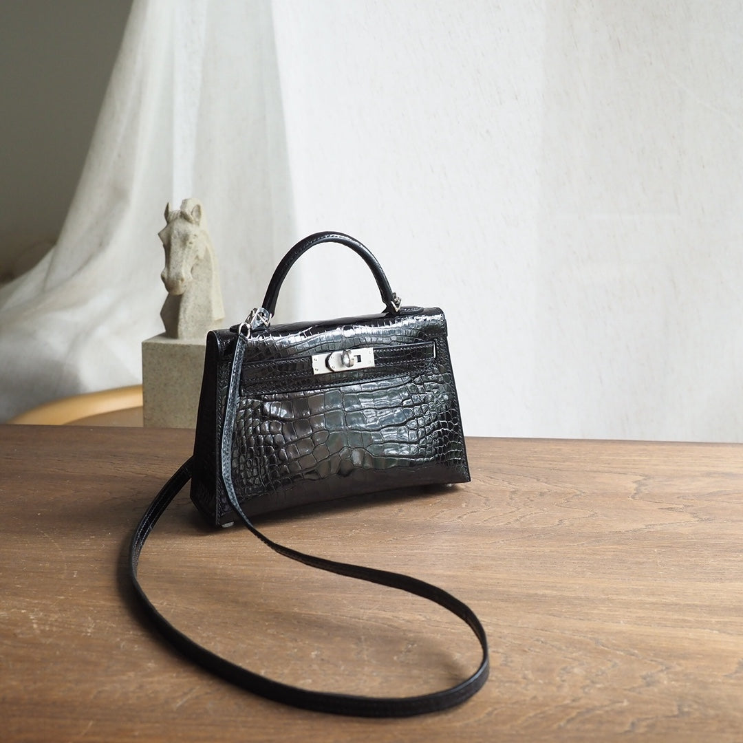 Hermes Mini Kelly 19cm 89/黑色/Noir Crocodile leather Palladium hardware
