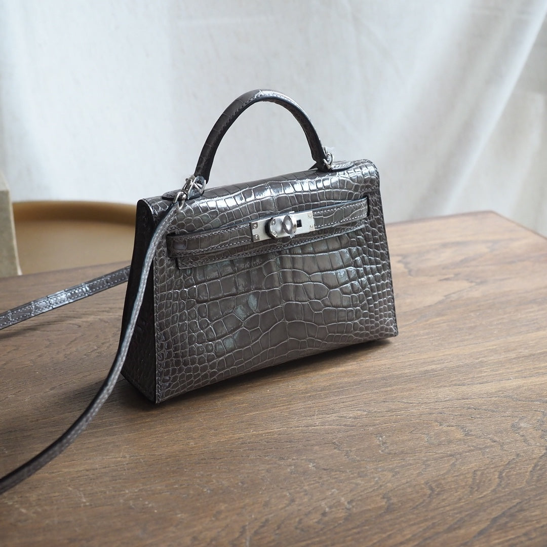 Hermes Mini Kelly 19cm 81/斑鸠灰/Gris Tourterelle Crocodile leather Palladium hardware