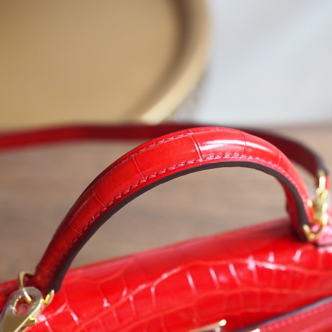 Hermes Mini Kelly 19cm 95/法拉利红/Braise Crocodile leather Gold hardware