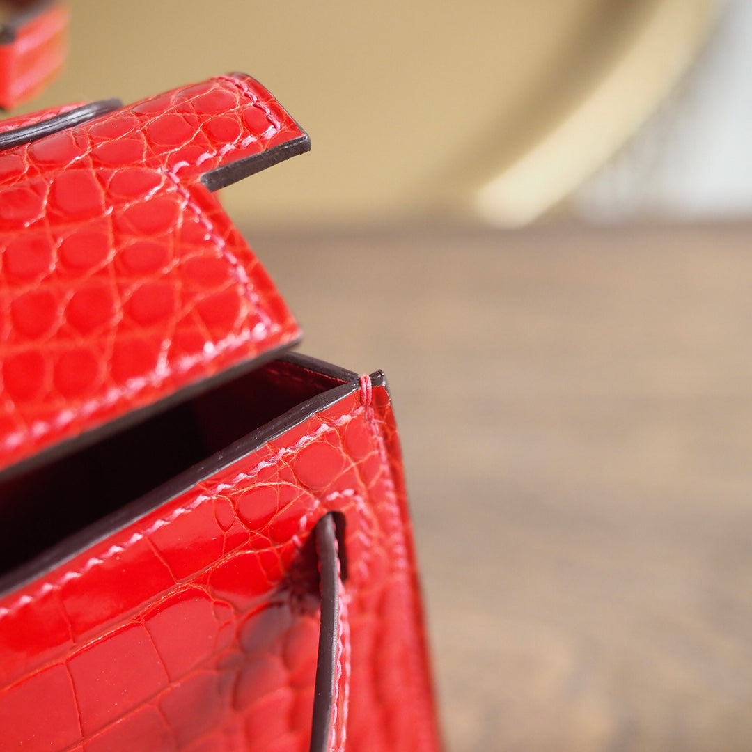 Hermes Mini Kelly 19cm 95/法拉利红/Braise Crocodile leather Gold hardware