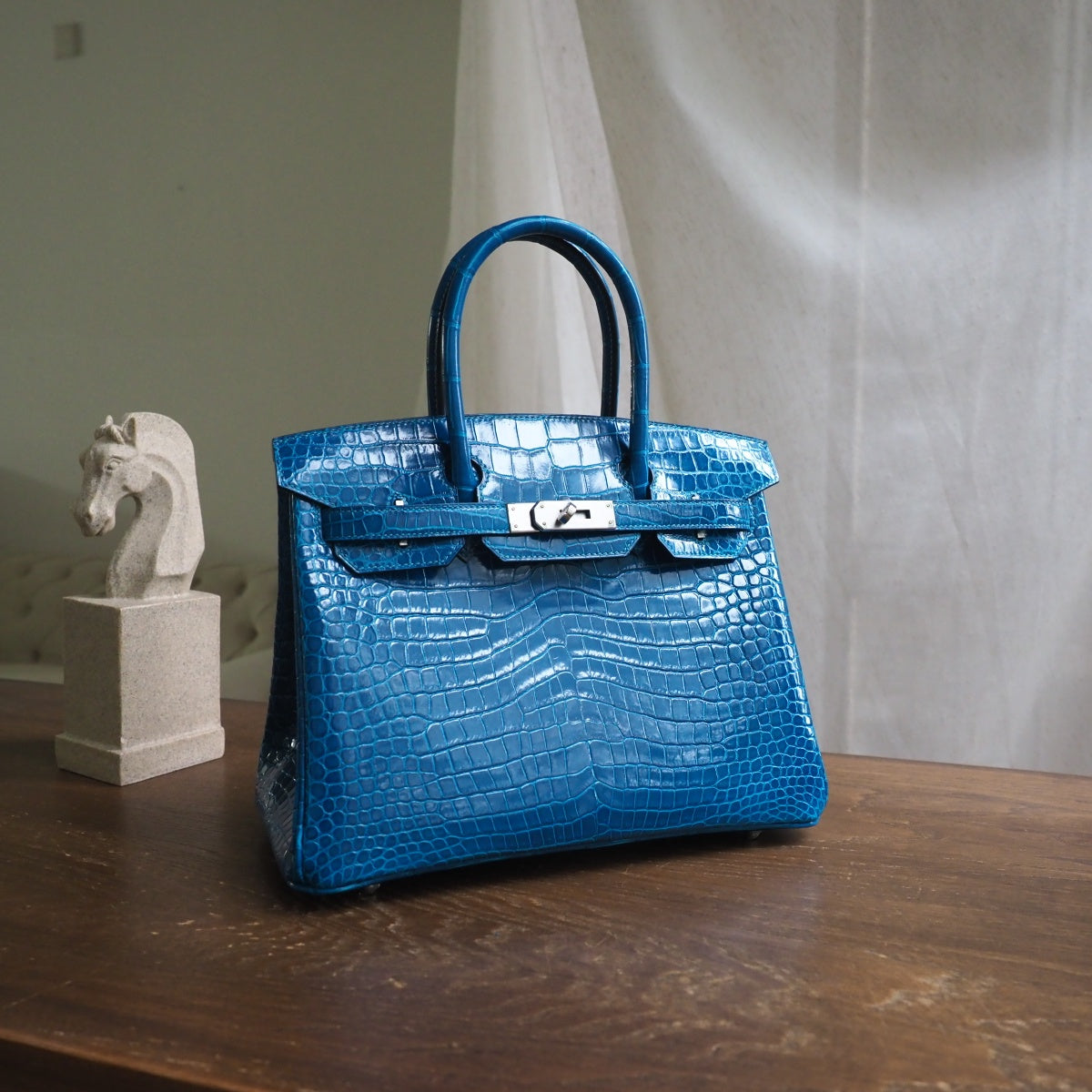Hermes Birkin 30cm 7W/伊兹密尔蓝/Blue Izmir Crocodile leather Palladium hardware