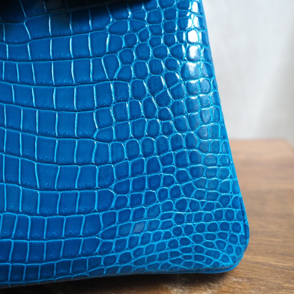 Hermes Birkin 30cm 7W/伊兹密尔蓝/Blue Izmir Crocodile leather Palladium hardware