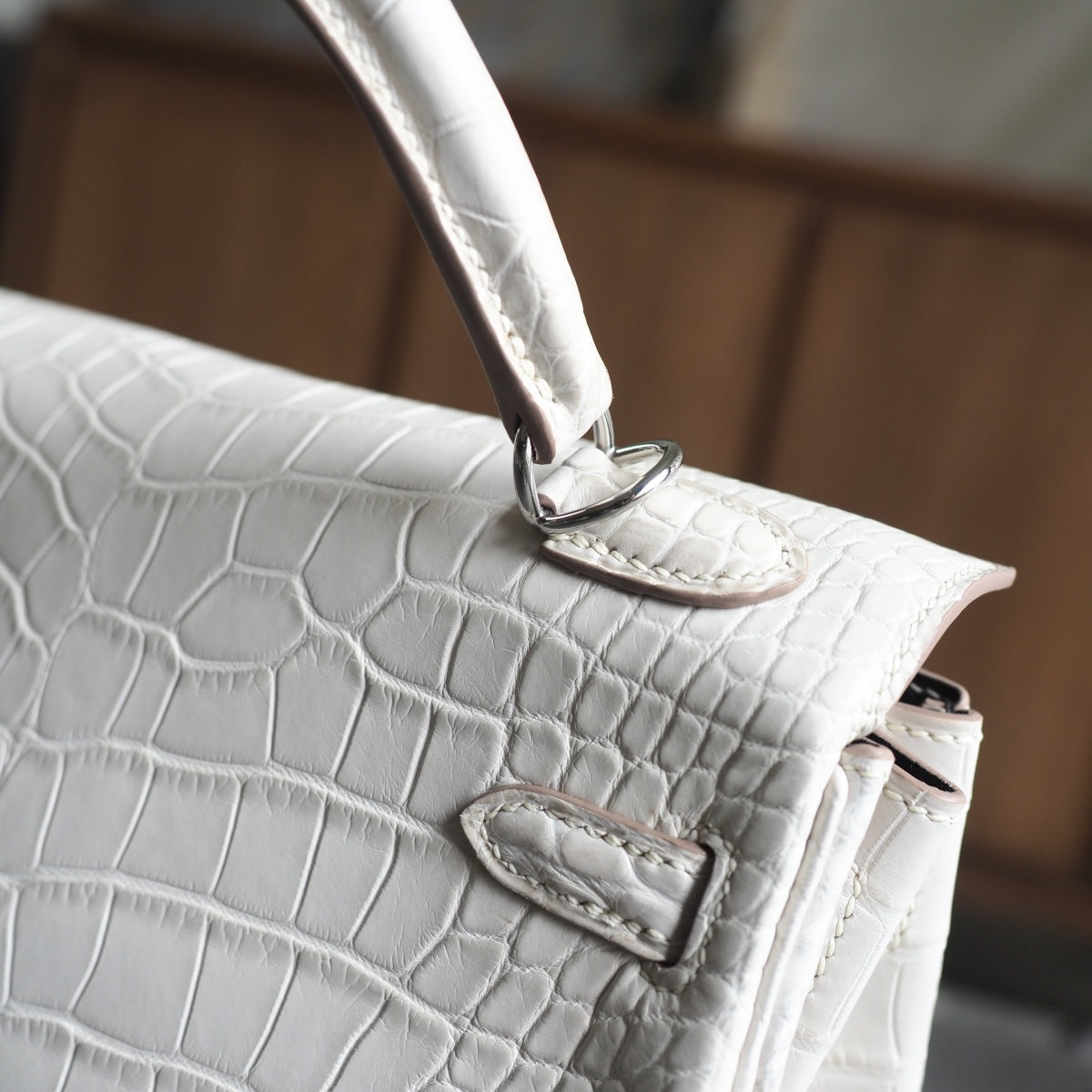 Hermes Kelly 25cm 8L/冰川白/Beton Crocodile leather Palladium hardware