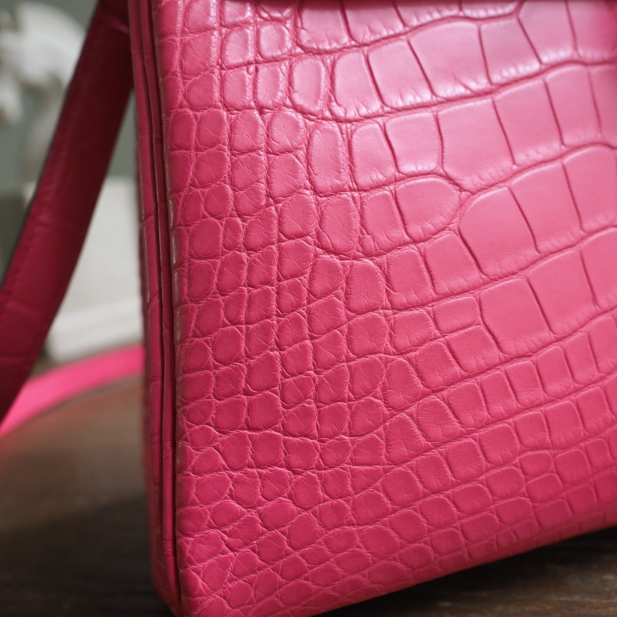 Hermes Kelly 25cm A5/杜鹃红/Bougainvillier Crocodile leather Palladium hardware