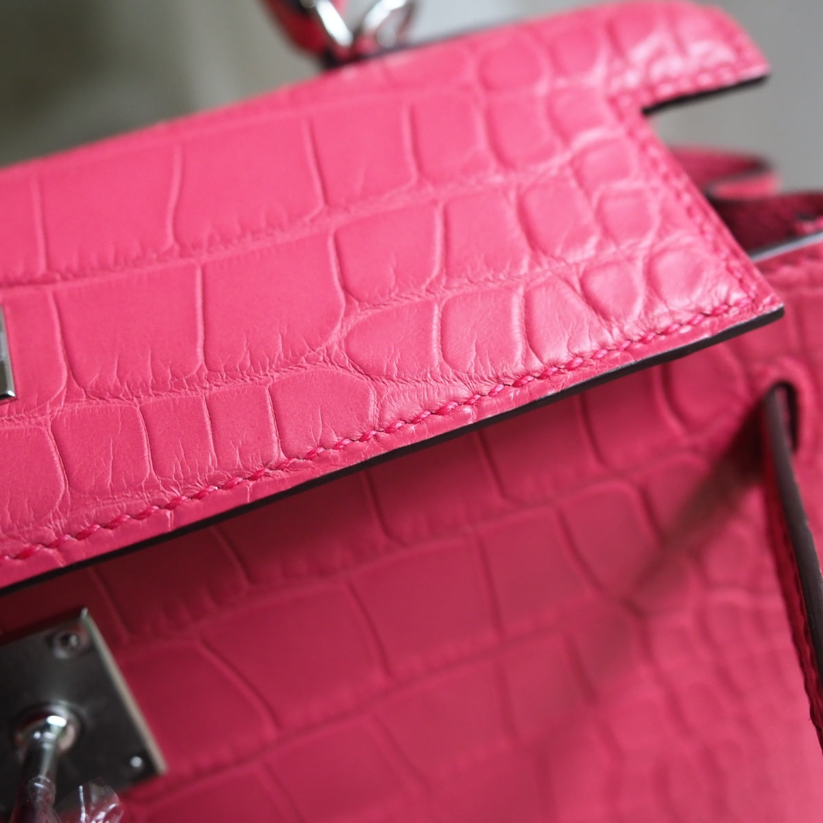 Hermes Kelly 25cm A5/杜鹃红/Bougainvillier Crocodile leather Palladium hardware