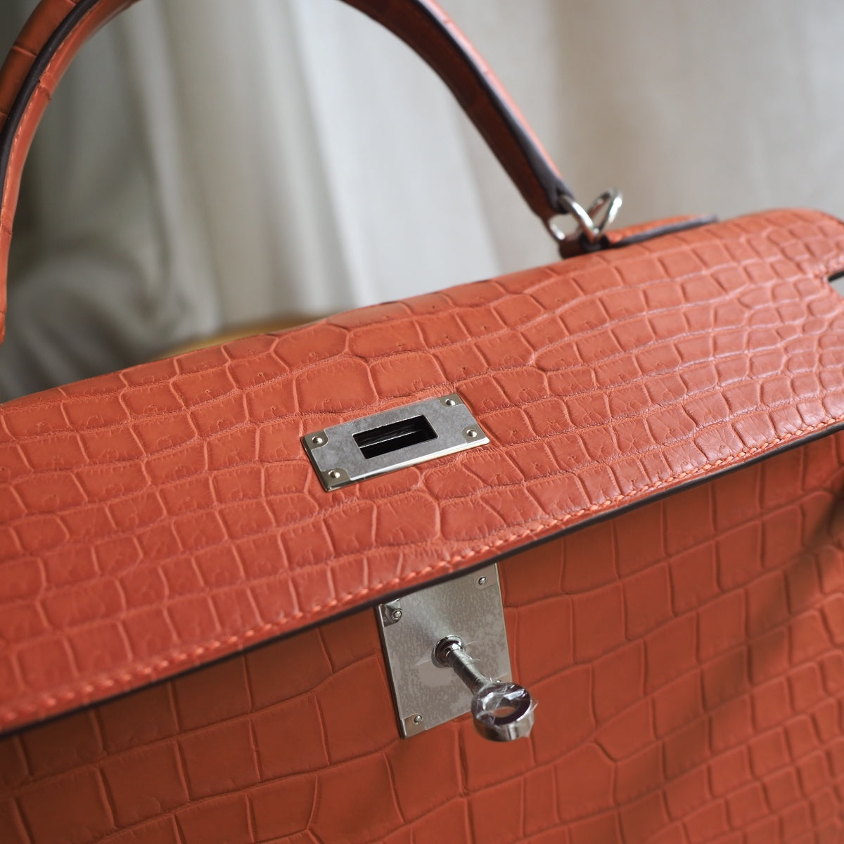 Hermes Kelly 32cm 9M/三文鱼色/Sanguine Crocodile leather Palladium hardware
