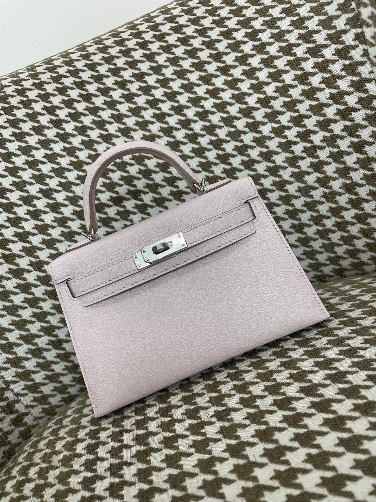 Hermes Mini Kelly 19cm O9/梦幻紫粉/Mauve pale Chevre Mysore leather Palladium hardware