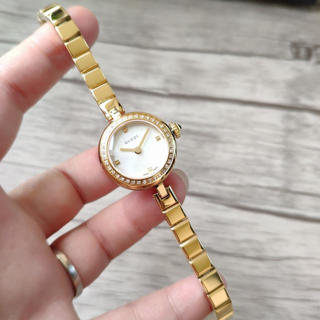 Gucci watch 真钻石英女表，原装瑞士机芯，蓝宝石玻璃，表径22mm，316L精钢表带