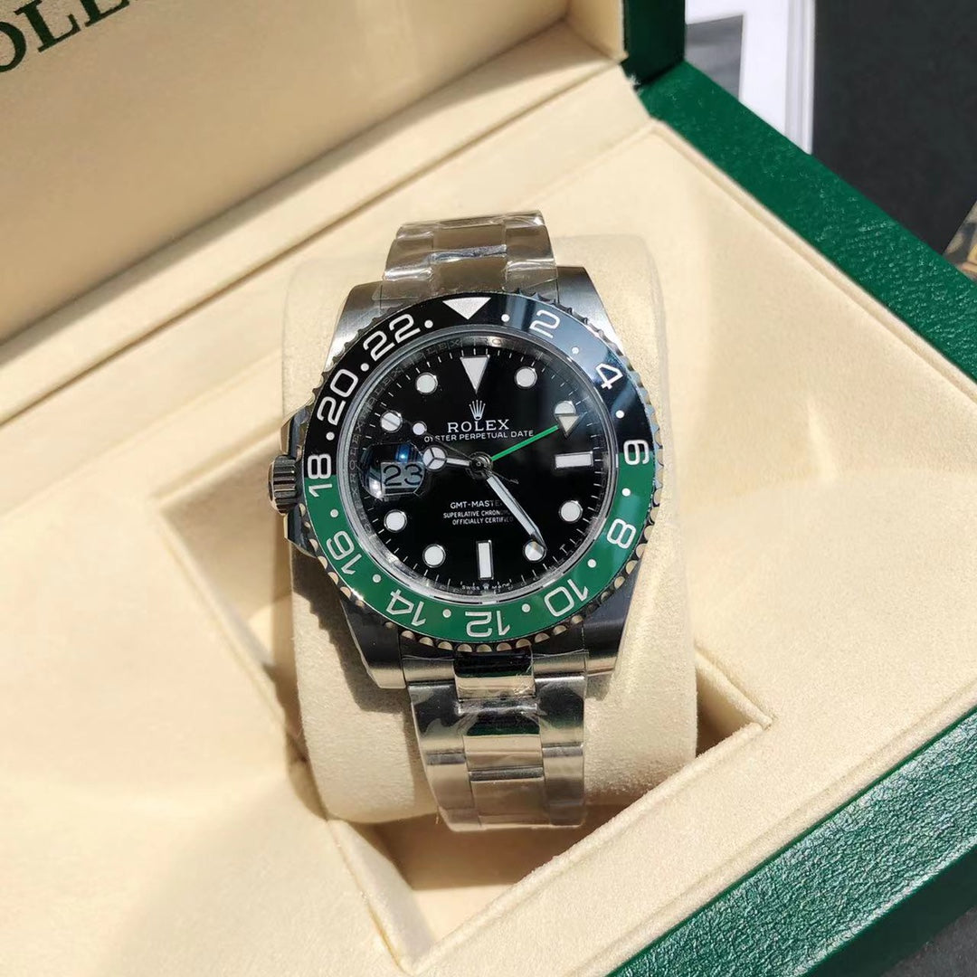 Rolex watch 雪碧 左撇子 格林尼治型GMT Ｖ4 黑绿陶瓷圈 直径：40mm