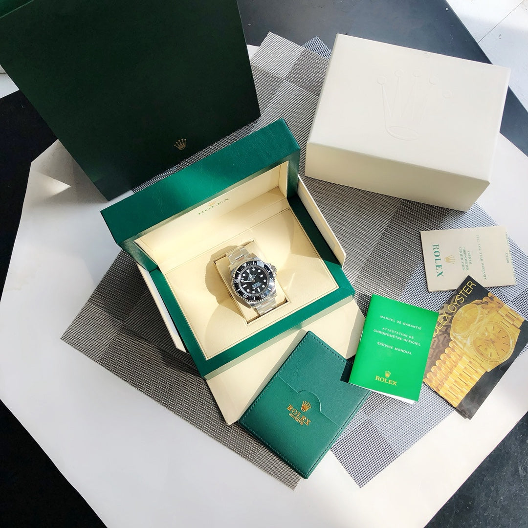 Rolex watch 蚝式海使型黑面鬼王 瑞士eta2836金机 表盘尺寸44mm