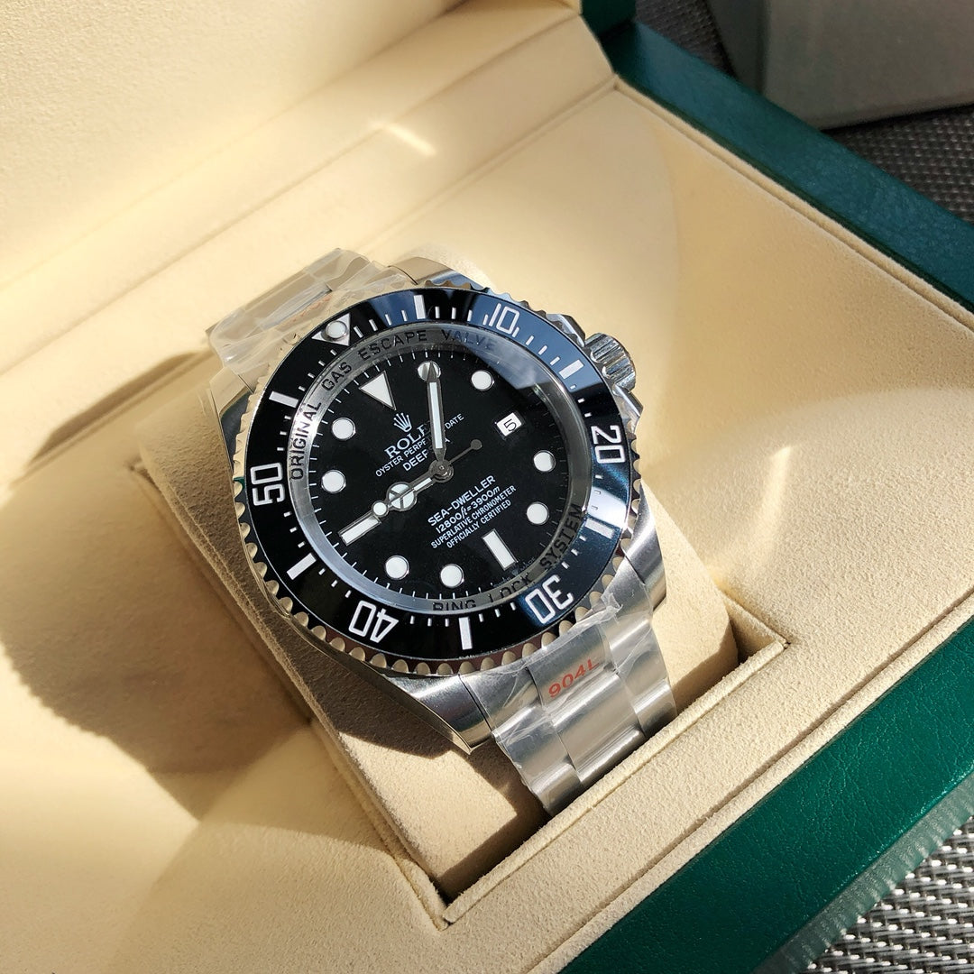 Rolex watch 蚝式海使型黑面鬼王 瑞士eta2836金机 表盘尺寸44mm