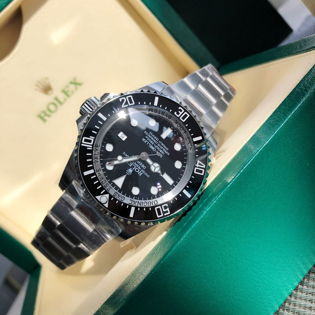 Rolex watch 蚝式海使型黑面鬼王 瑞士eta2836金机 表盘尺寸44mm