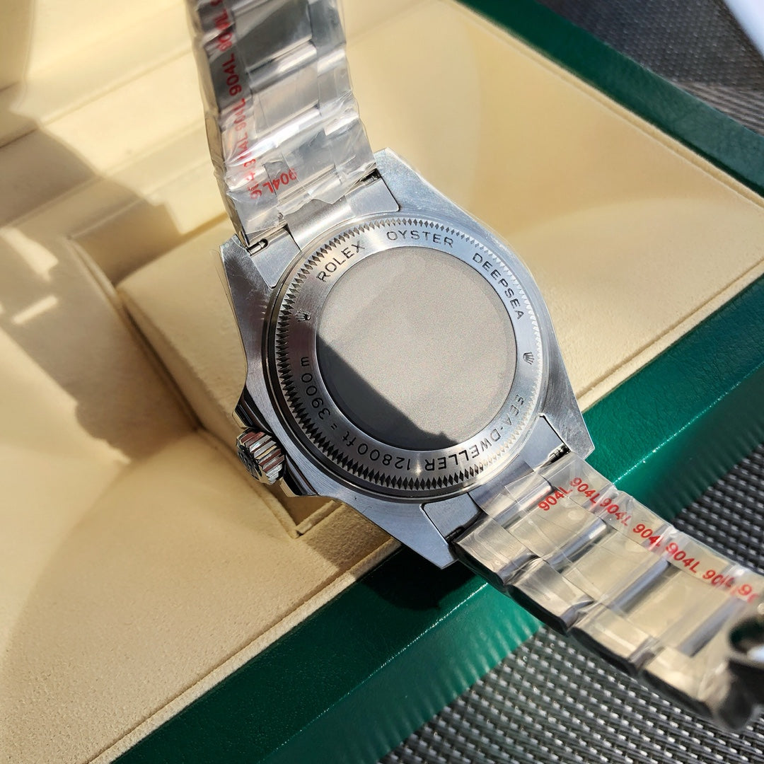 Rolex watch 蚝式海使型黑面鬼王 瑞士eta2836金机 表盘尺寸44mm