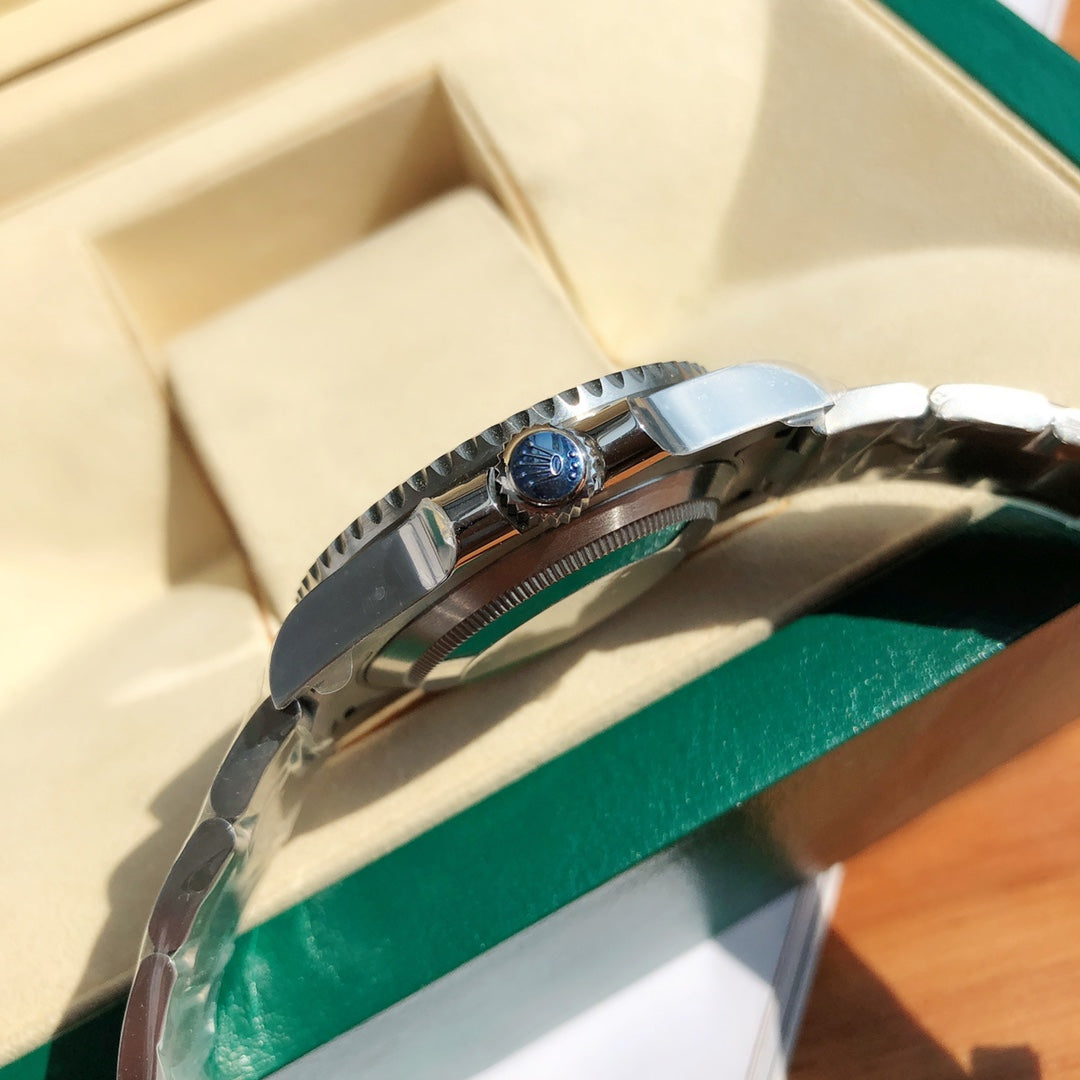 Rolex watch BLAKEN现量版 40mm表盘 红色