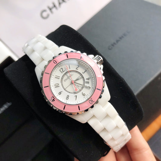 Chanel watch J12系列33mm钢盖女款腕表 数字粉色表圈
