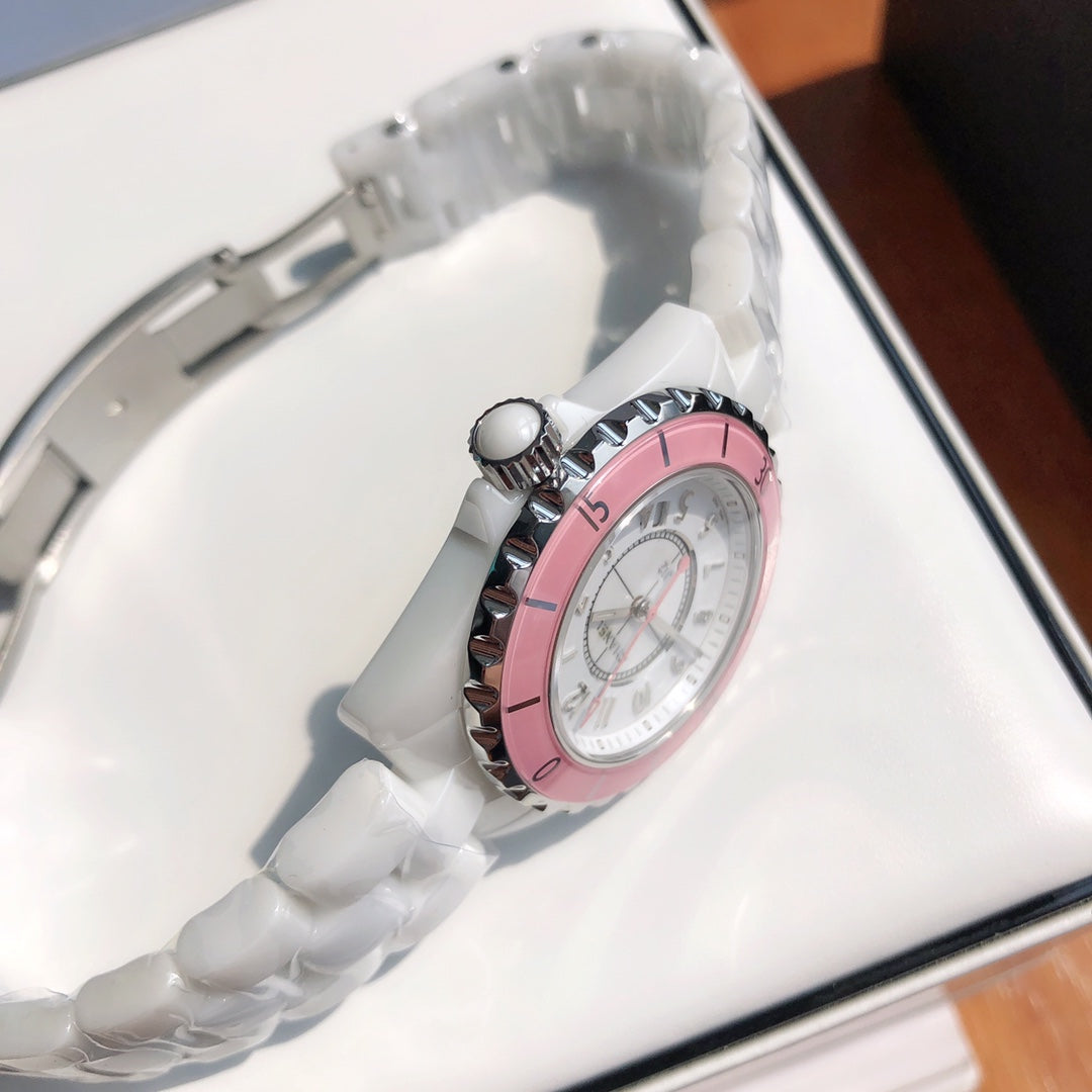 Chanel watch J12系列33mm钢盖女款腕表 数字粉色表圈