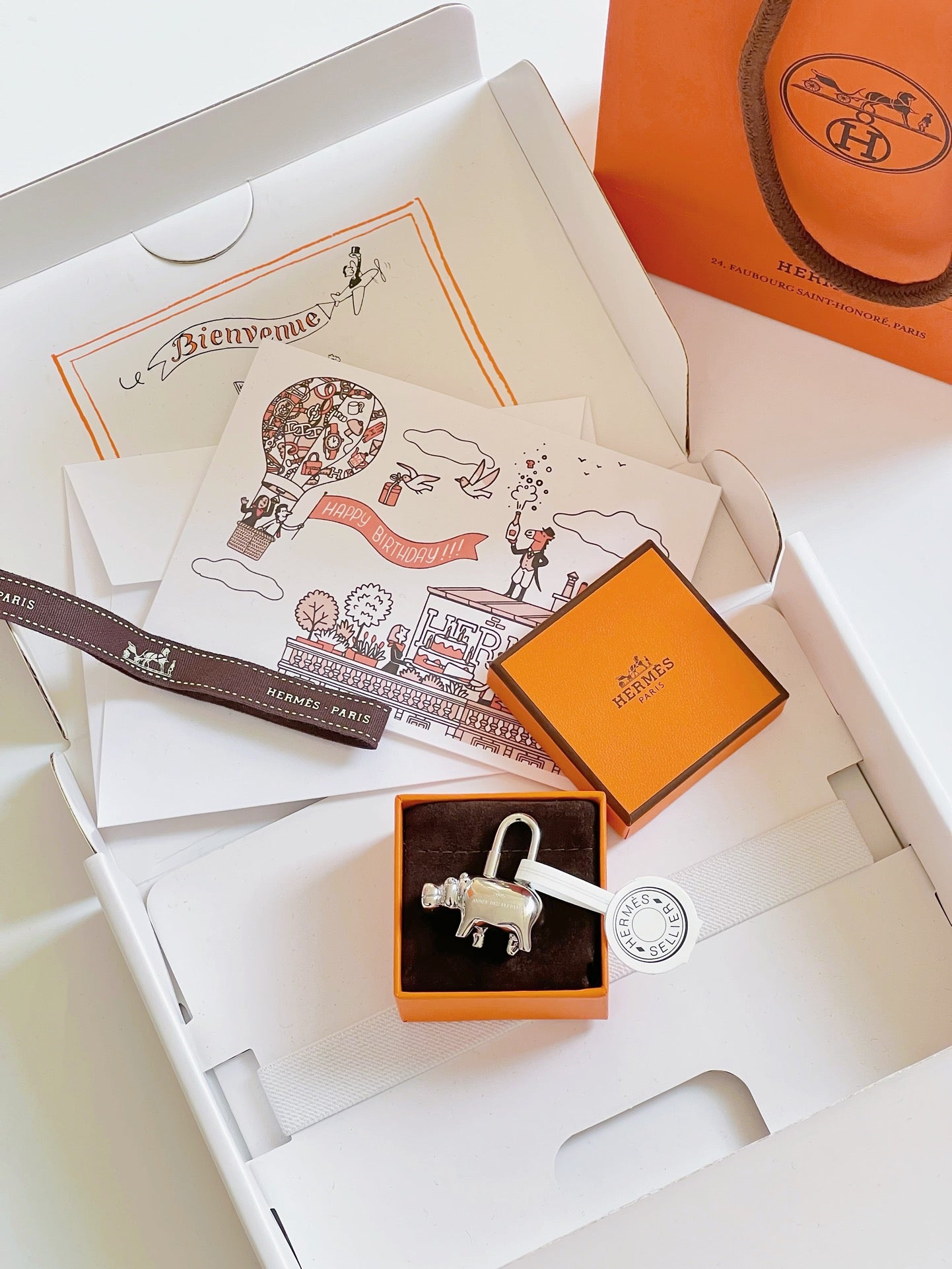 Hermes pendant 金属锁头