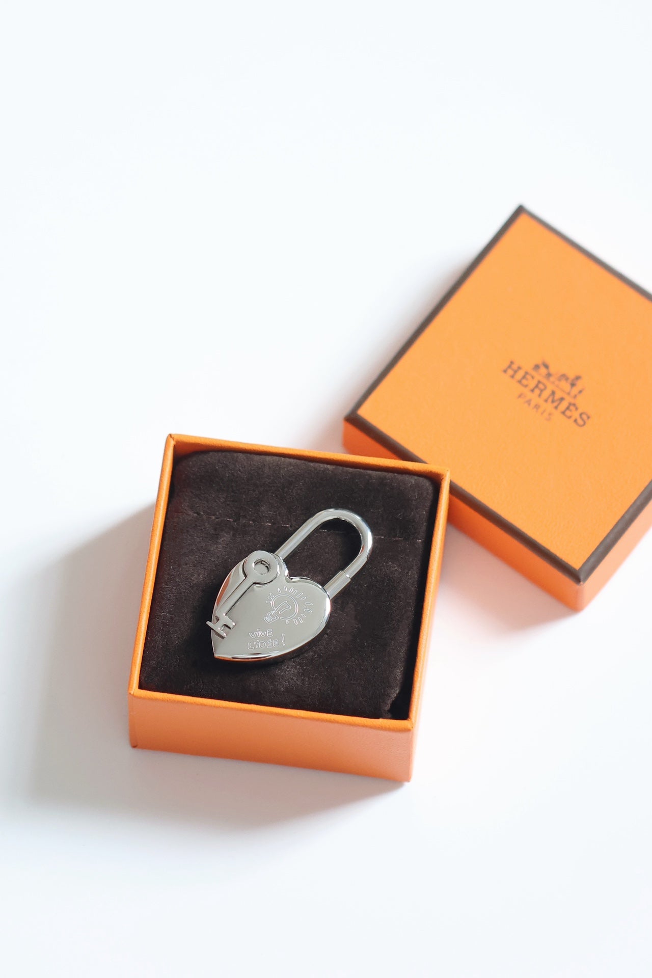 Hermes pendant 金属锁头