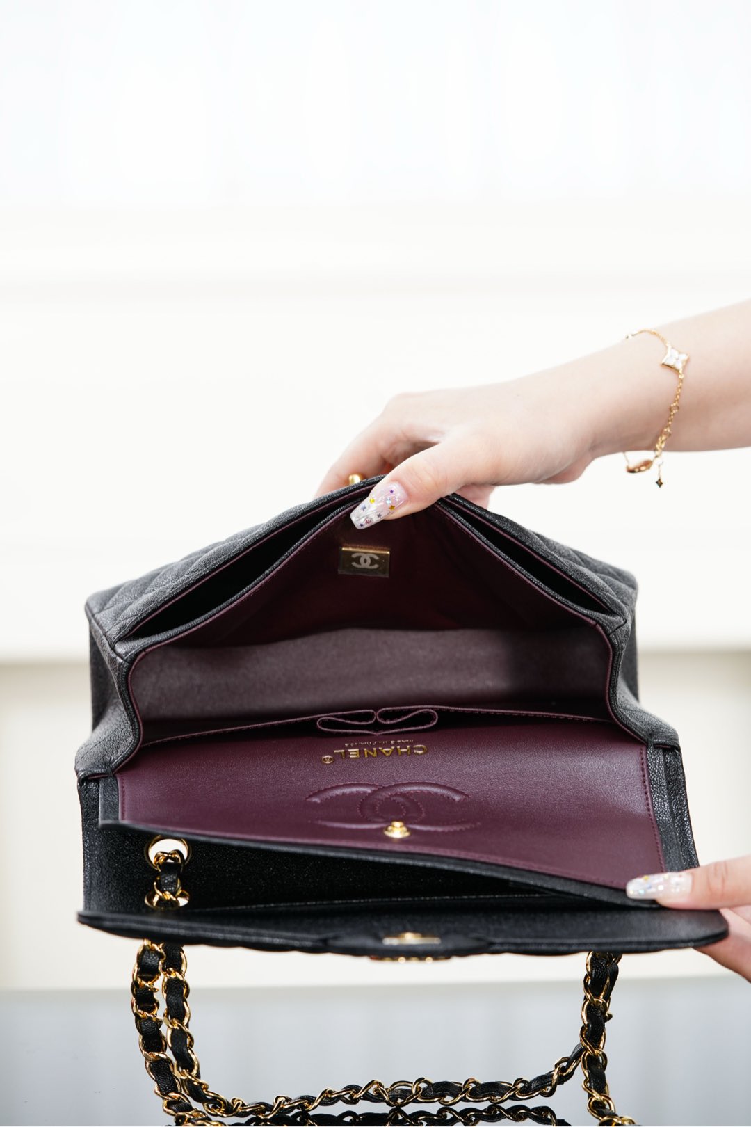 Chanel 𝐂𝐥𝐚𝐬𝐬𝐢𝐜 𝐅𝐥𝐚𝐩  经典口盖包 正品胎牛皮 黑色 小号 金扣