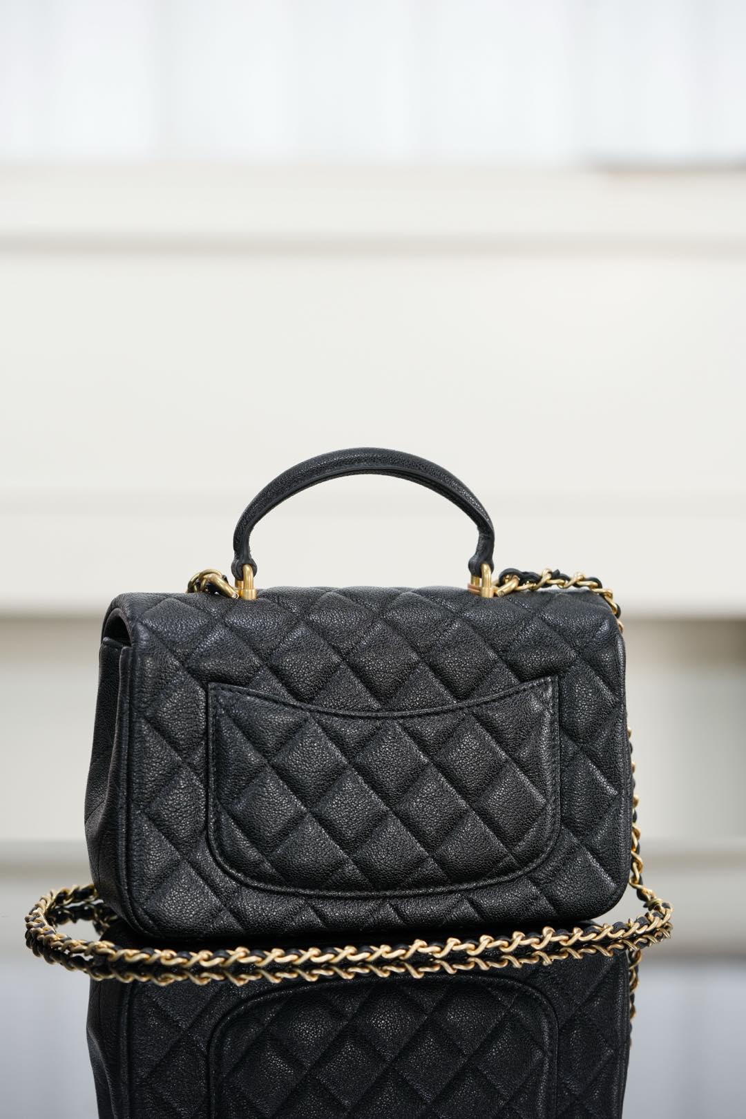 Chanel 2021𝗦𝘀手柄CF Mini 水洗胎牛黑金