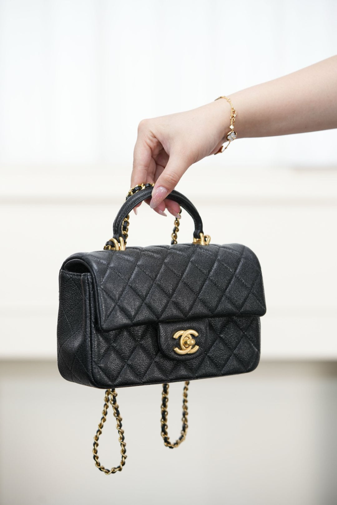 Chanel 2021𝗦𝘀手柄CF Mini 水洗胎牛黑金