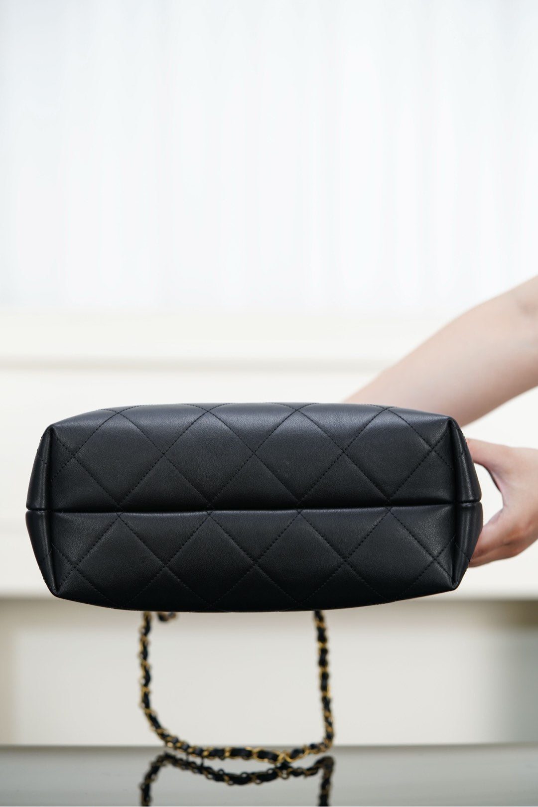 Chanel 𝟐𝟓𝐀 水桶包🖤  黑金
