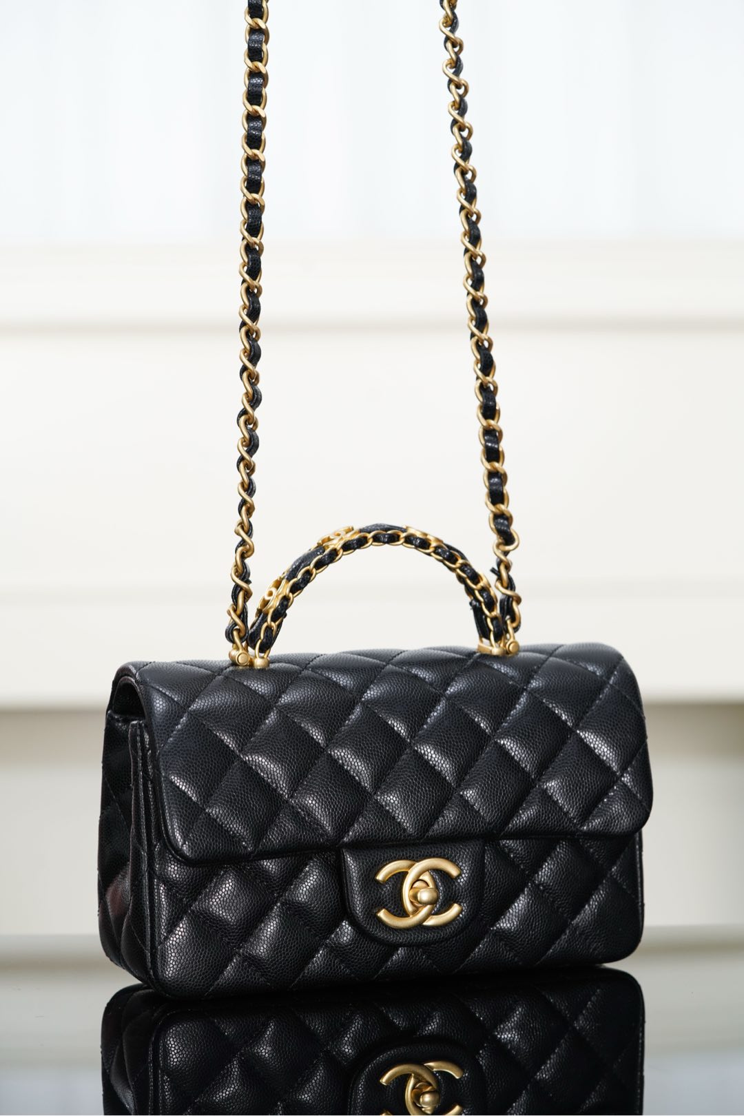 Chanel 𝟐𝟓𝐁 双𝐂手柄 𝐂𝐅大𝐦𝐢𝐧𝐢 黑色