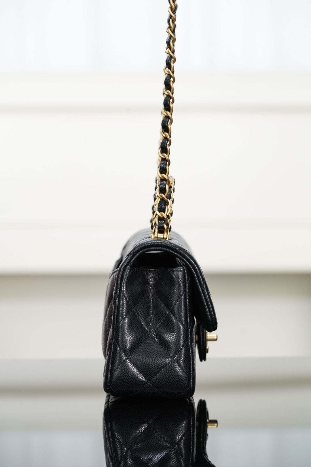 Chanel 𝟐𝟓𝐁 双𝐂手柄 𝐂𝐅大𝐦𝐢𝐧𝐢 黑色