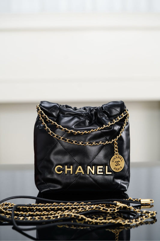 Chanel 𝟐𝟓𝐀新款 𝟐𝟐𝐌𝐢𝐧𝐢 𝐛𝐚𝐠 原产皮 黑金