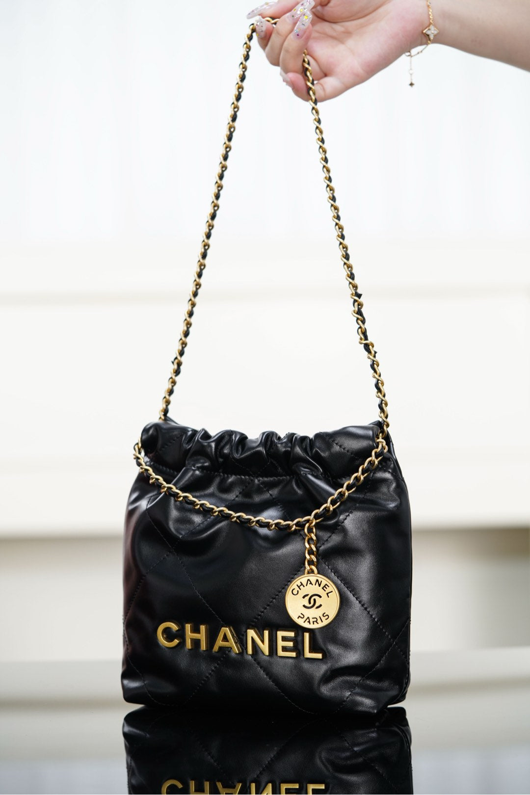 Chanel 𝟐𝟓𝐀新款 𝟐𝟐𝐌𝐢𝐧𝐢 𝐛𝐚𝐠 原产皮 黑金