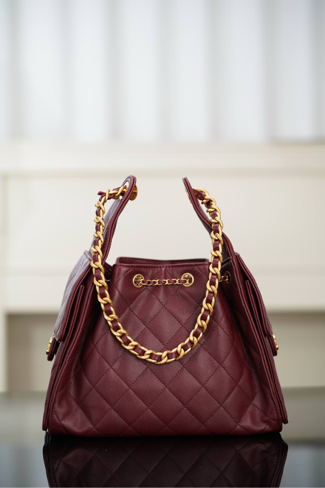 Chanel 𝟐𝟓A 𝐬𝐦𝐚𝐥𝐥 𝐡𝐨𝐛𝐨 抽绳水桶包 酒红色 小号