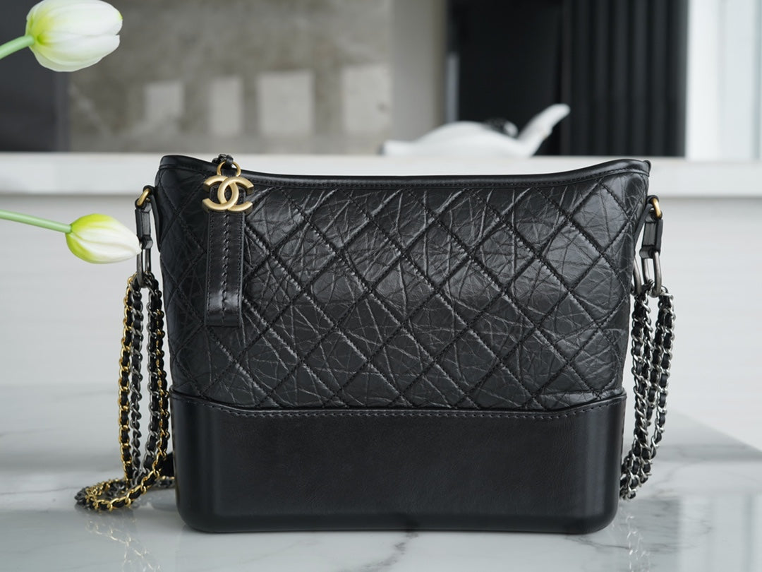 CHANEL 𝗚𝗮𝗯𝗿𝗶𝗲𝗹𝗹𝗲 ❥ 经典流浪包 正品皮 黑色➿大号