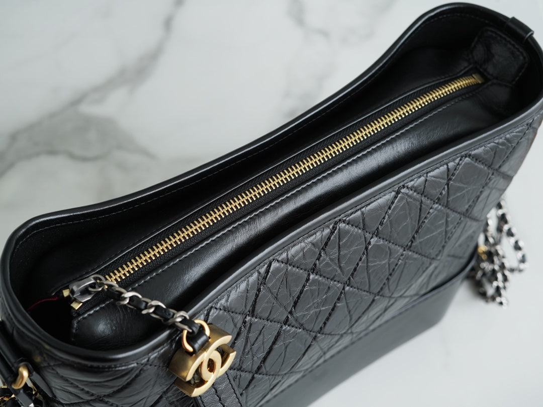 CHANEL 𝗚𝗮𝗯𝗿𝗶𝗲𝗹𝗹𝗲 ❥ 经典流浪包 正品皮 黑色➿大号