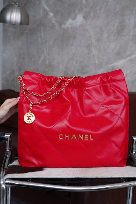 CHANEL 23B秋冬新款 𝟐𝟐手袋 正品尾皮  中号 中国红🇨🇳