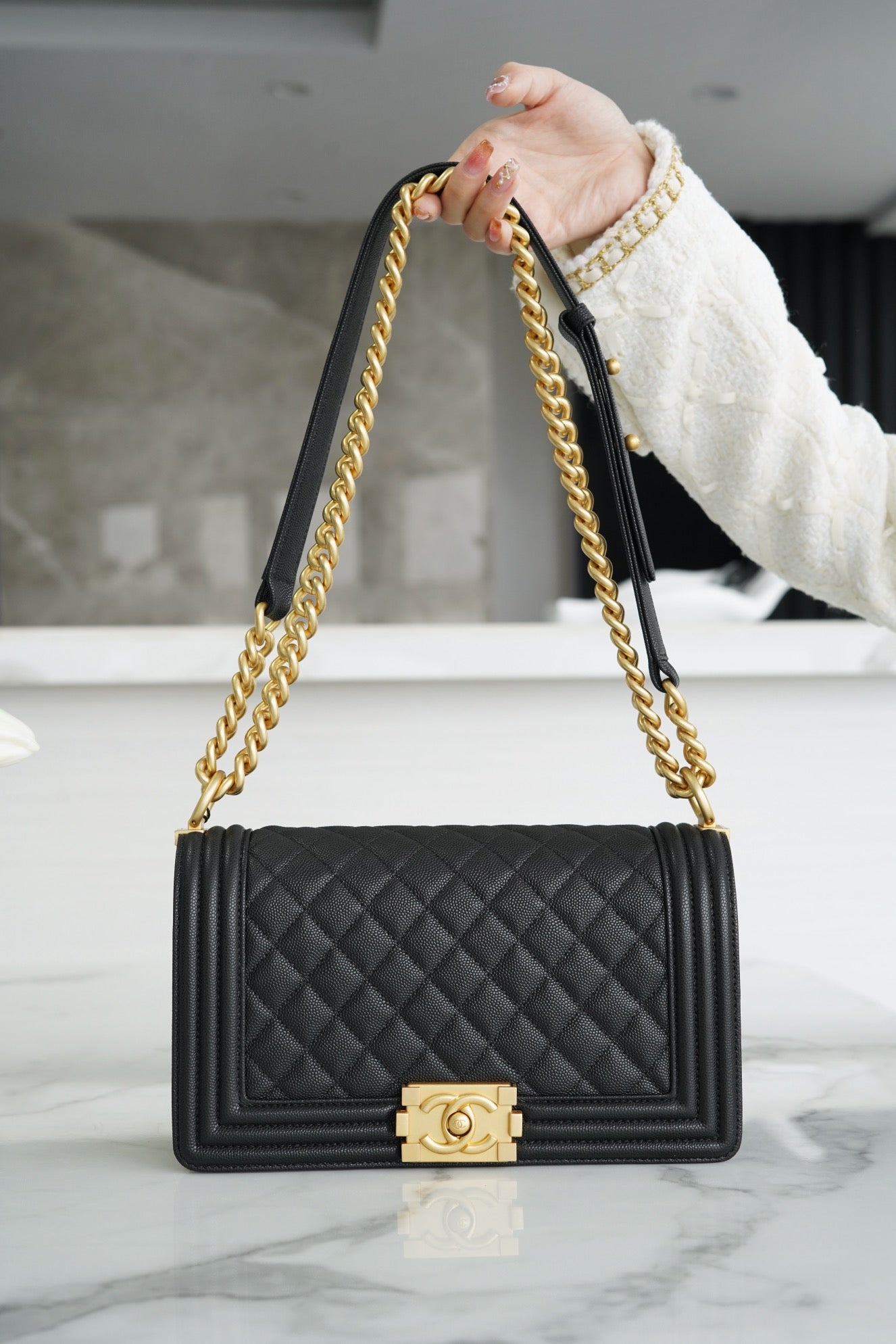 CHANEL 𝗟𝗲𝗯𝗼𝘆 正品皮小球纹 黑金中号
