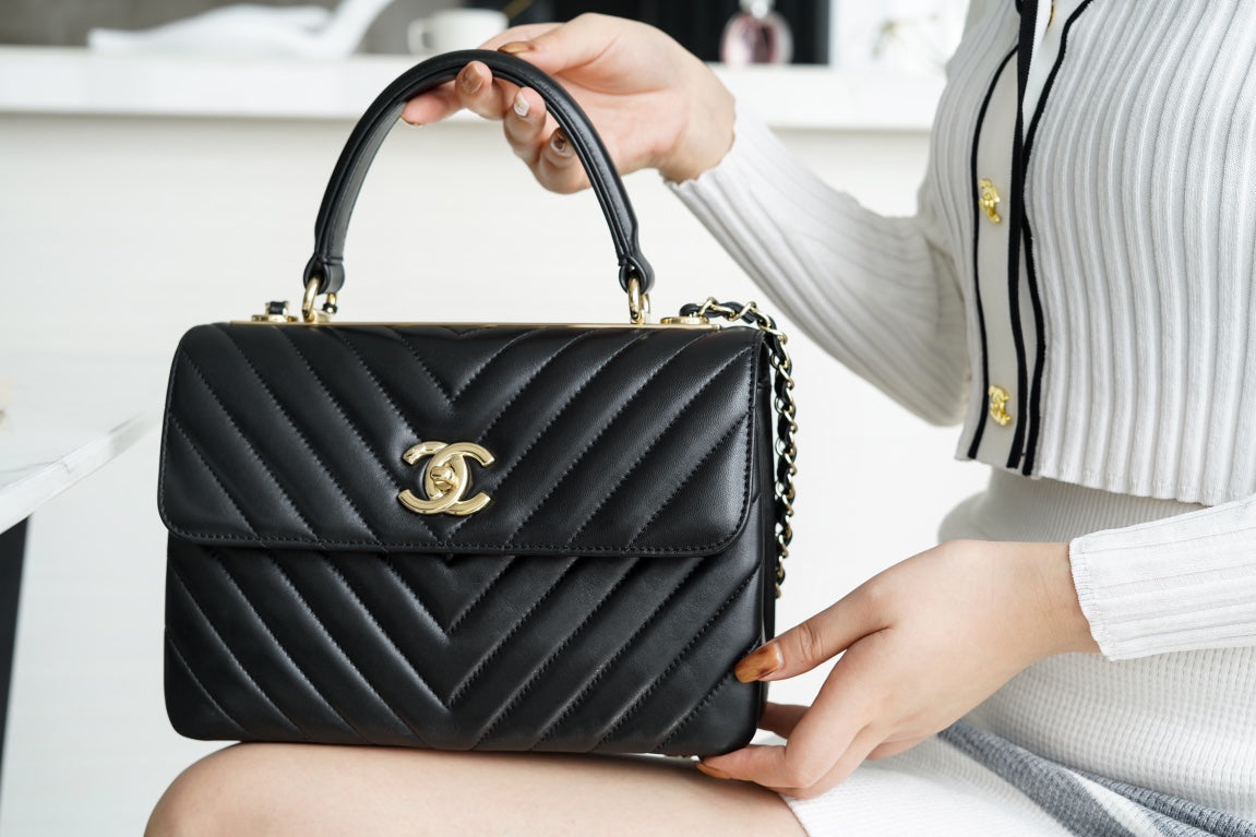 CHANEL Trendy CC Ｖ纹🐑气质经典黑