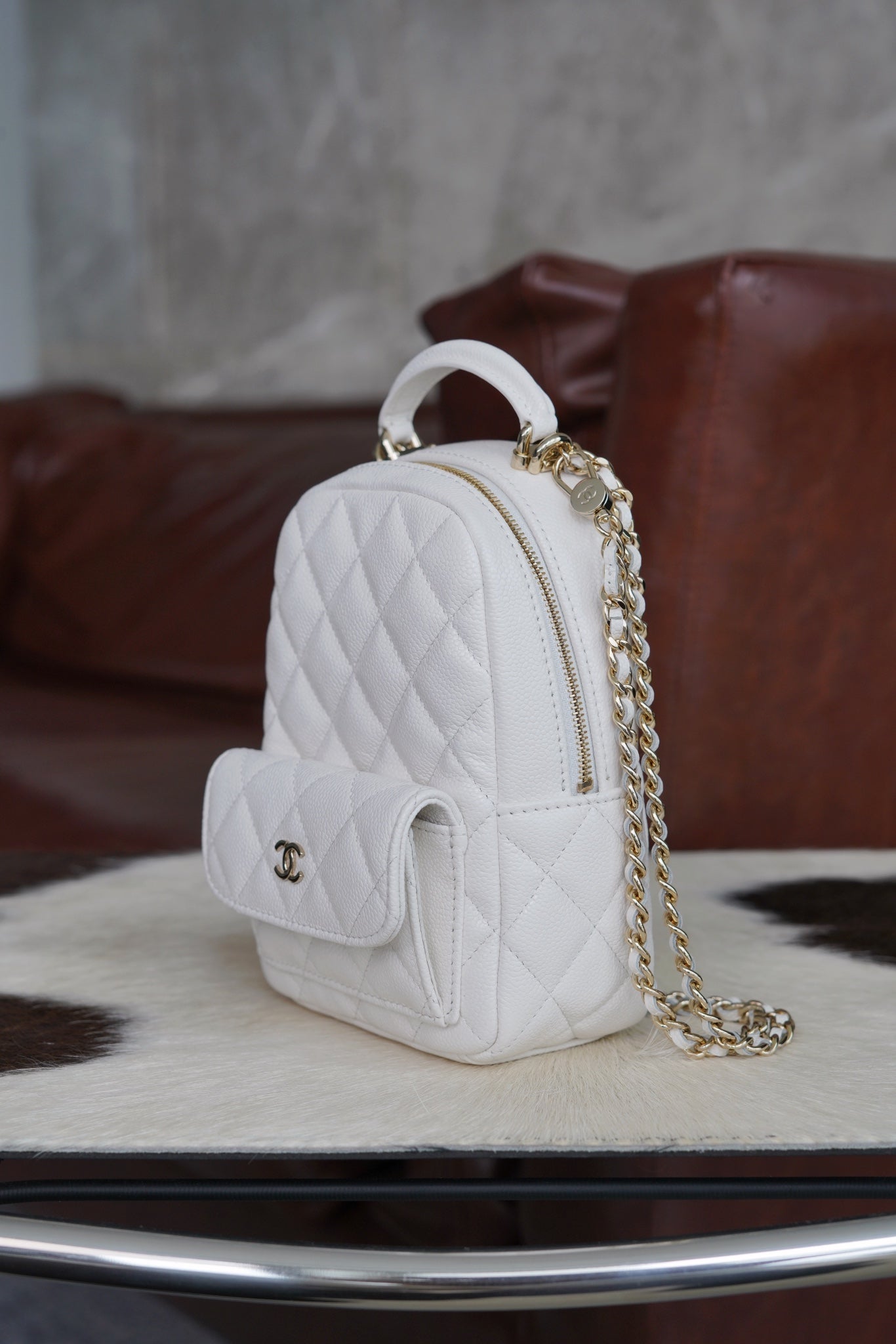 CHANEL 24C mini双肩背包 白色 正品皮