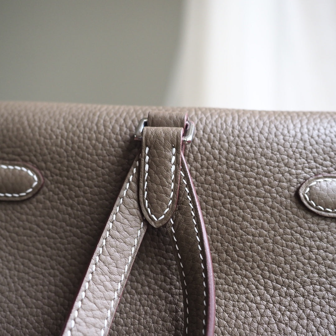 Hermes Kell ado 22cm 18/大象灰/EtouPe Clemence leather Palladium hardware