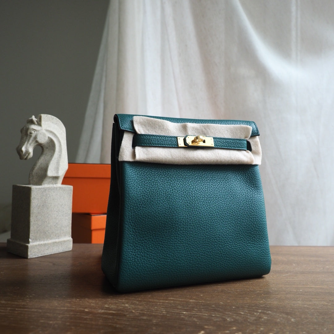 Hermes Kell ado 22cm Z6/孔雀绿/Malachite Clemence leather Gold hardware