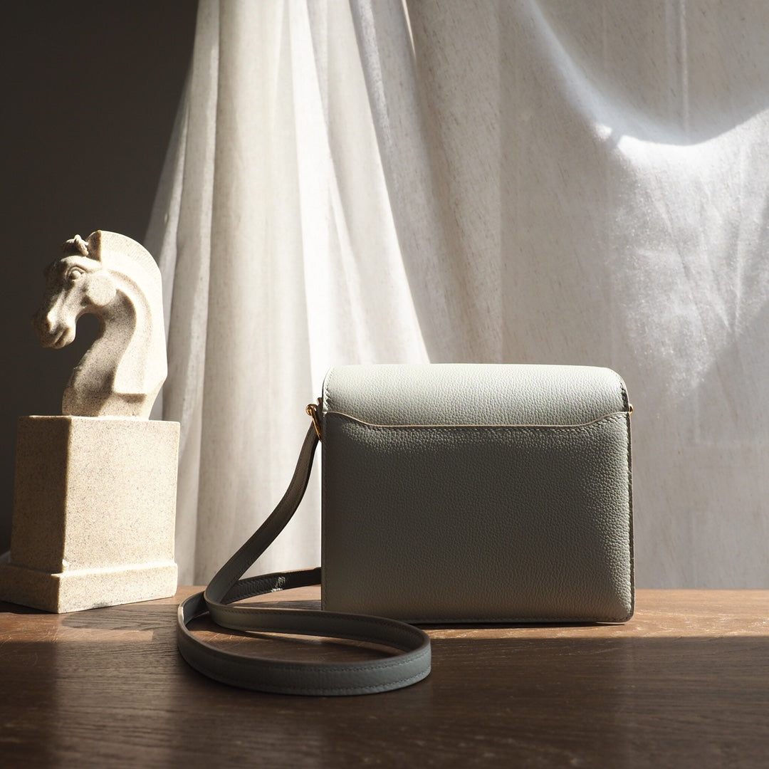 Hermes Roulis 19cm 80/珍珠灰/Gris Perle Evercolor leather Gold hardware
